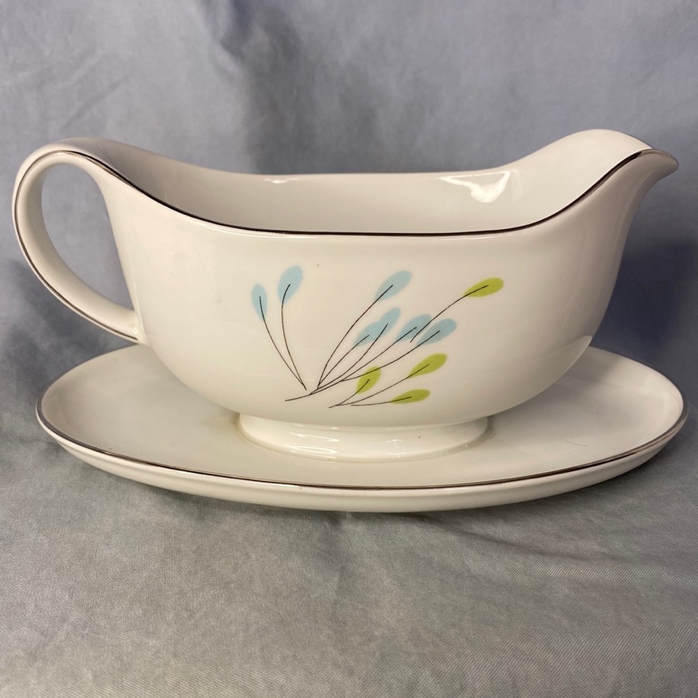 Vita Craft Symphony ~ Gravy Boat w/ attached Plate
